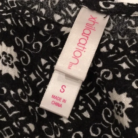 Shorts Romper with Pockets - Picture 10 of 10